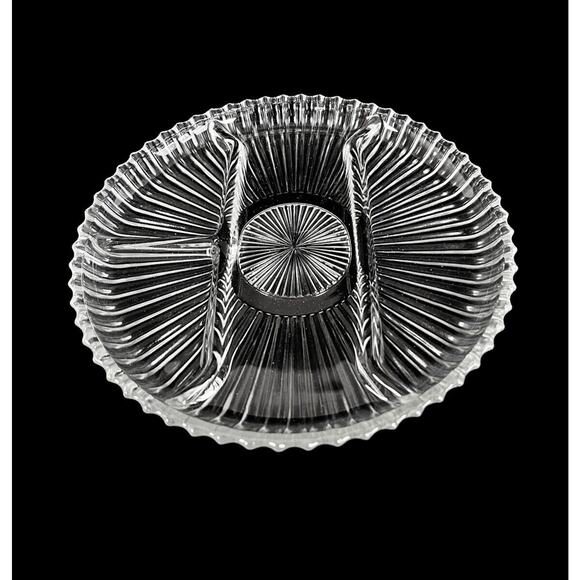 Relish Tray Clear Pressed Glass Ribbed 4 Section Serving Dish Round 10" Vintage - Picture 1 of 10